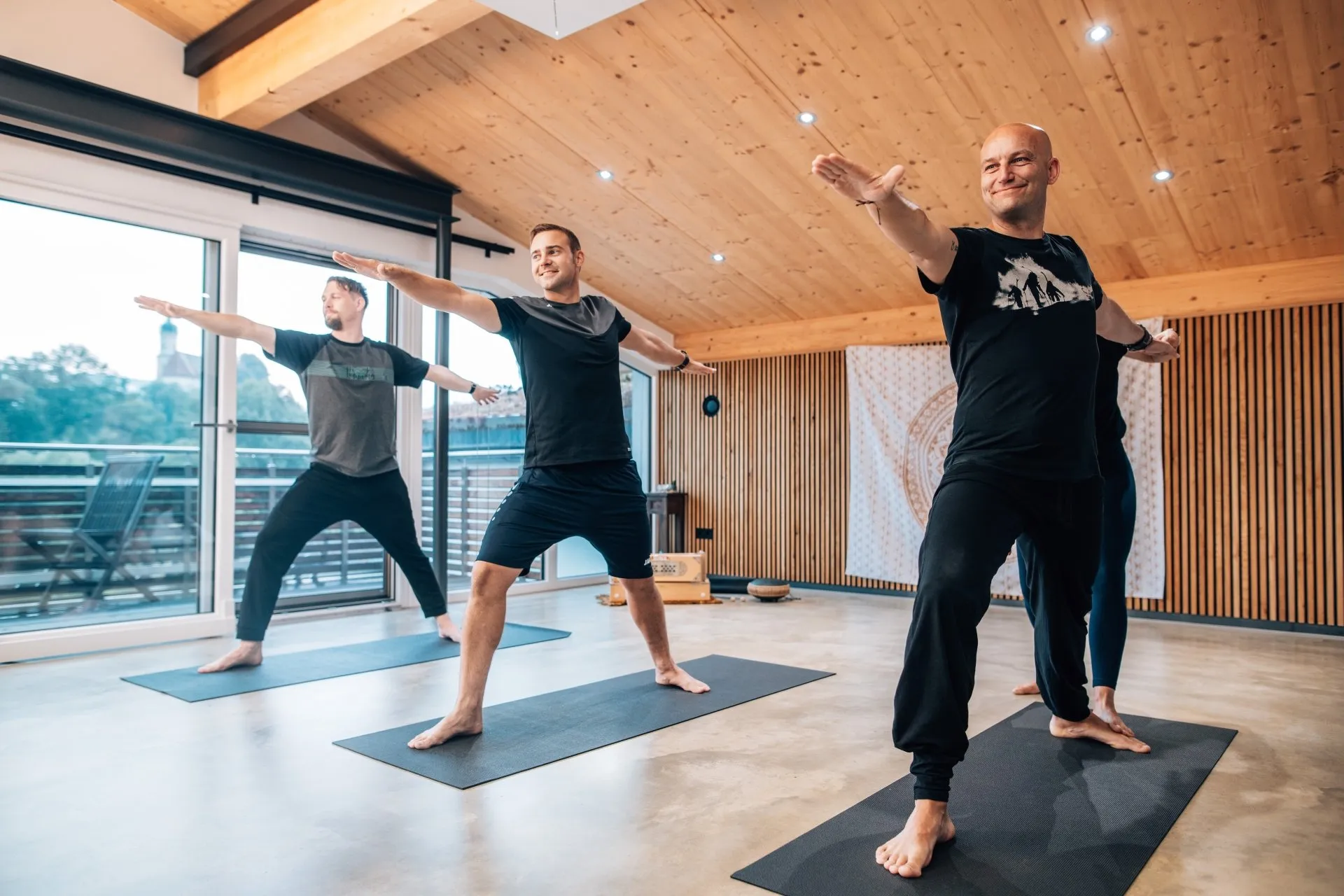 Gentlemen's Yoga – 11er Block Donnerstag