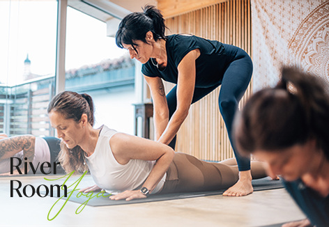 Du betrachtest gerade Hatha Vinyasa Yoga (11er Block Dienstag)